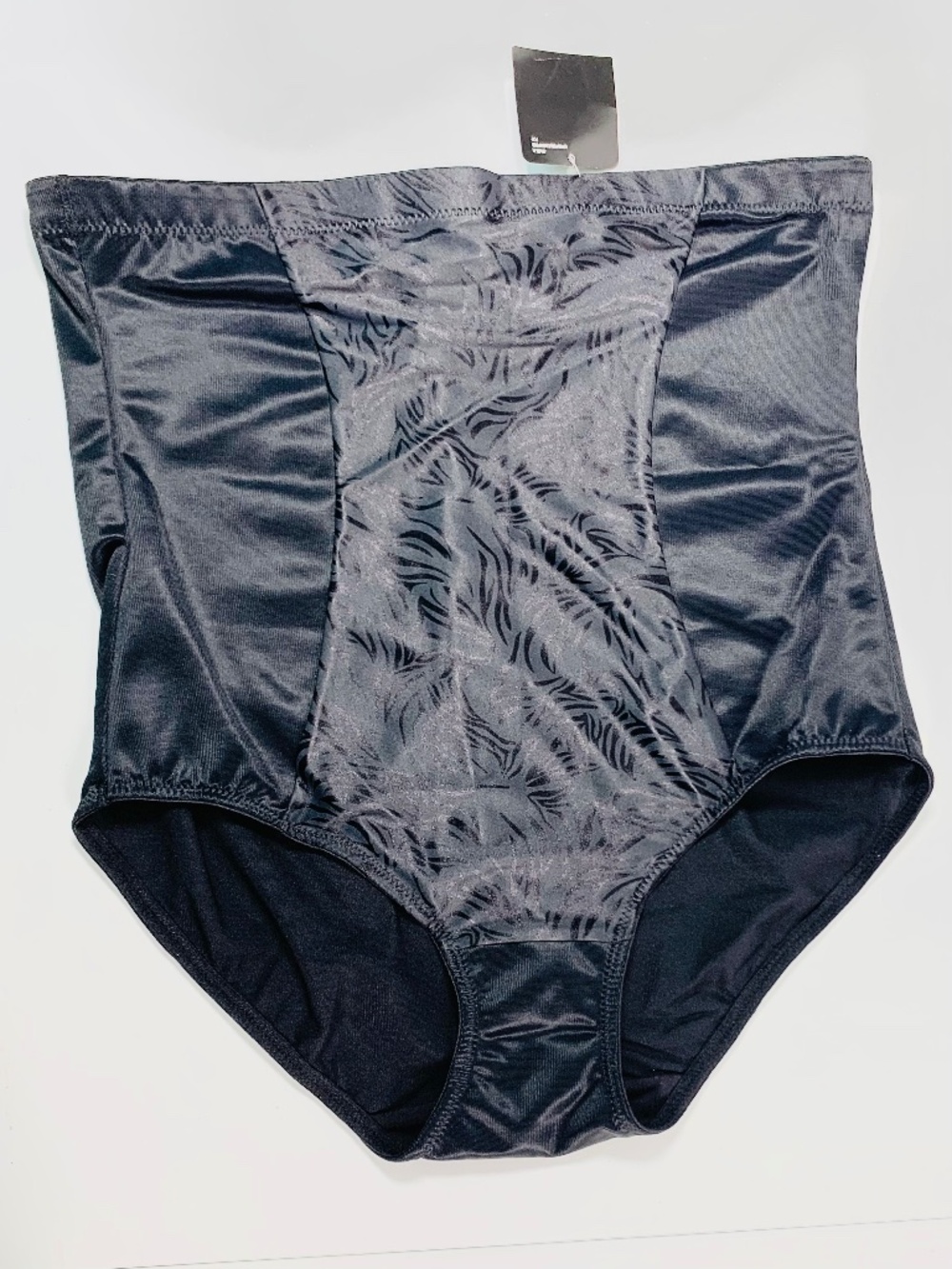 Maidenform Flexees Sculpts High Waist Black Panty Shape-wear firm Tummy Control